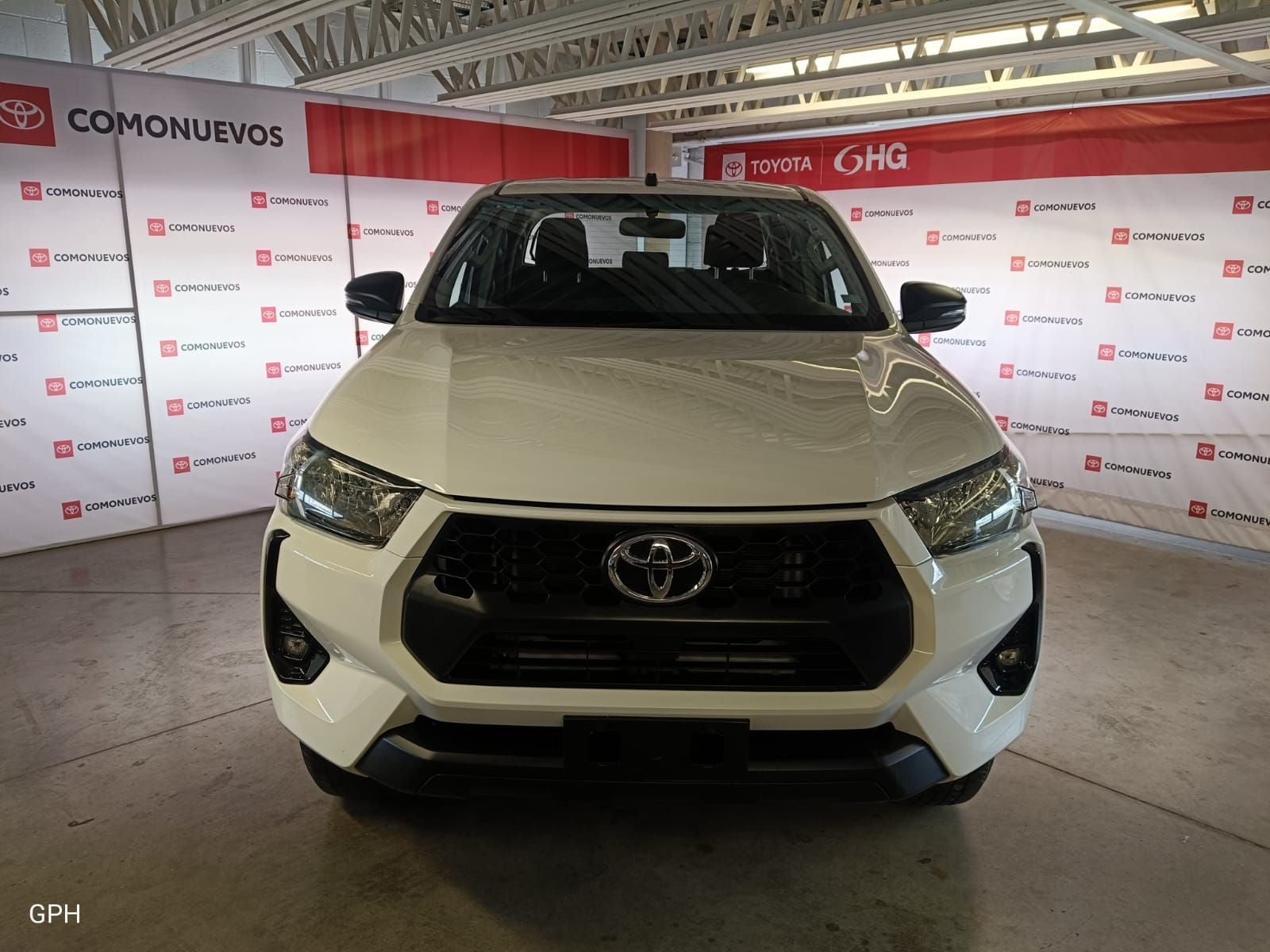 2026 Toyota Hilux 2.7 Doble Cabina MLM Mt