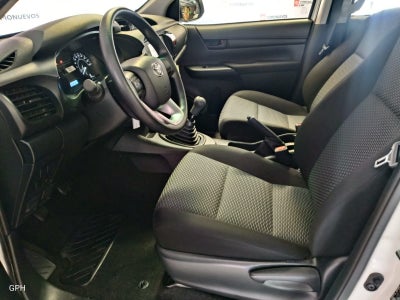 2026 Toyota Hilux 2.7 Doble Cabina MLM Mt