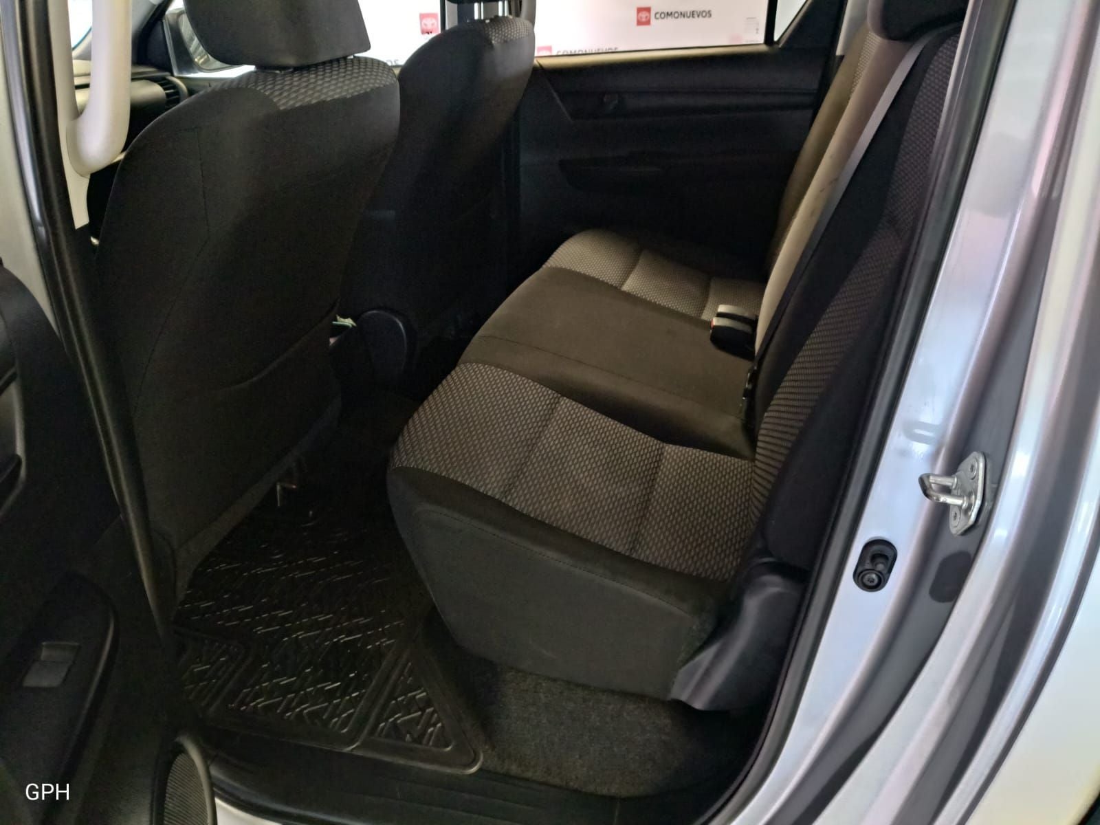 2021 Toyota Hilux 2.7 SR Doble Cabina Mt