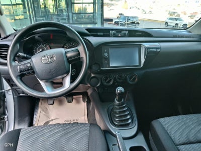 2022 Toyota Hilux 2.7 SR Doble Cabina Mt