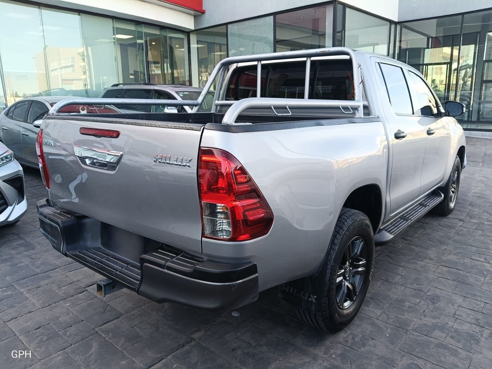 2022 Toyota Hilux 2.7 SR Doble Cabina Mt