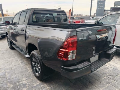 2024 Toyota Hilux 2.7 Doble Cabina Sr Mt