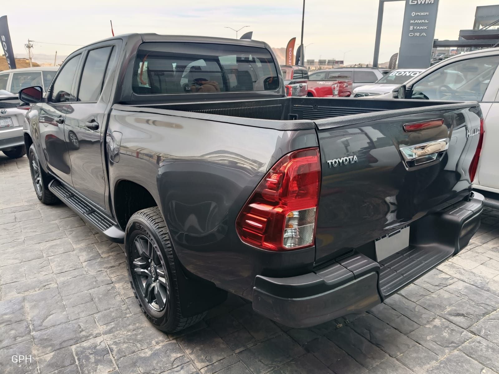 2024 Toyota Hilux 2.7 Doble Cabina Sr Mt