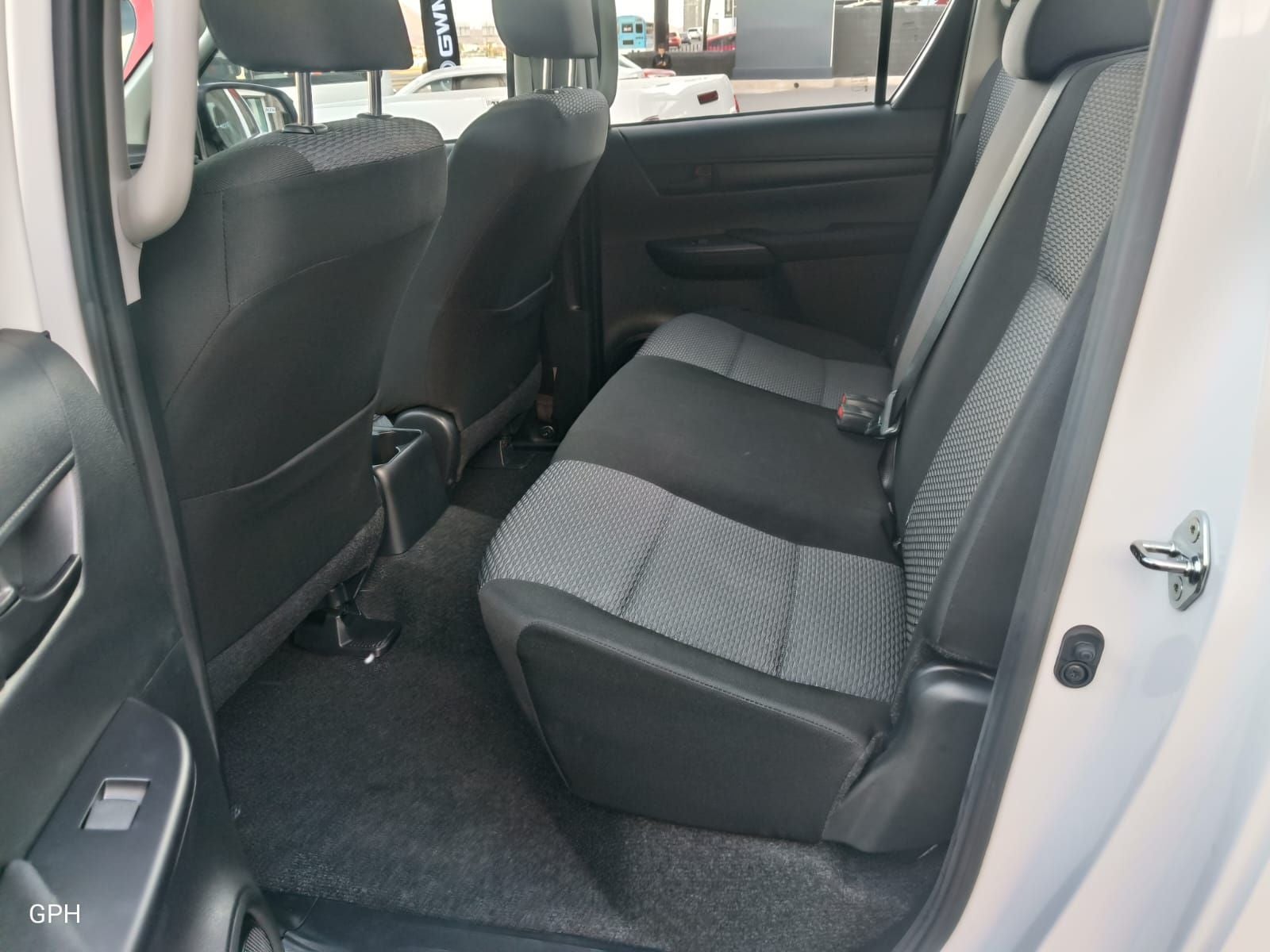 2024 Toyota Hilux 2.7 Doble Cabina Sr Mt