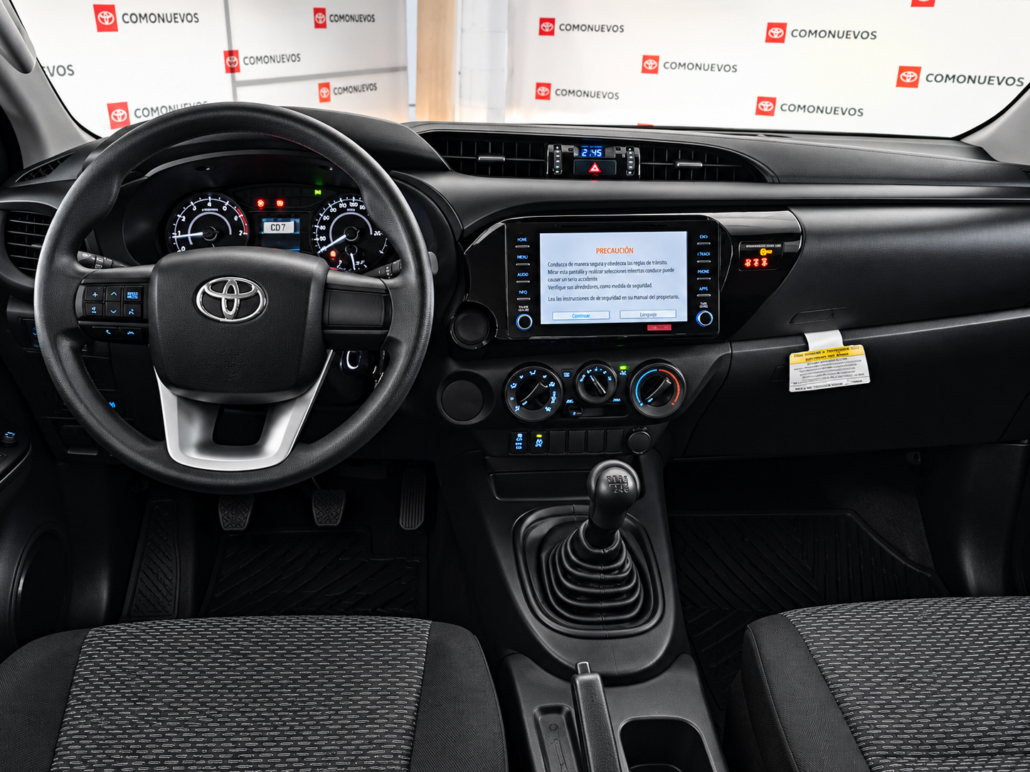 2026 Toyota Hilux 2.7 Doble Cabina MLM Mt