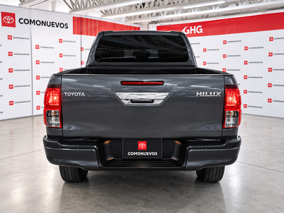 2023 Toyota Hilux 2.7 SR Doble Cabina Mt
