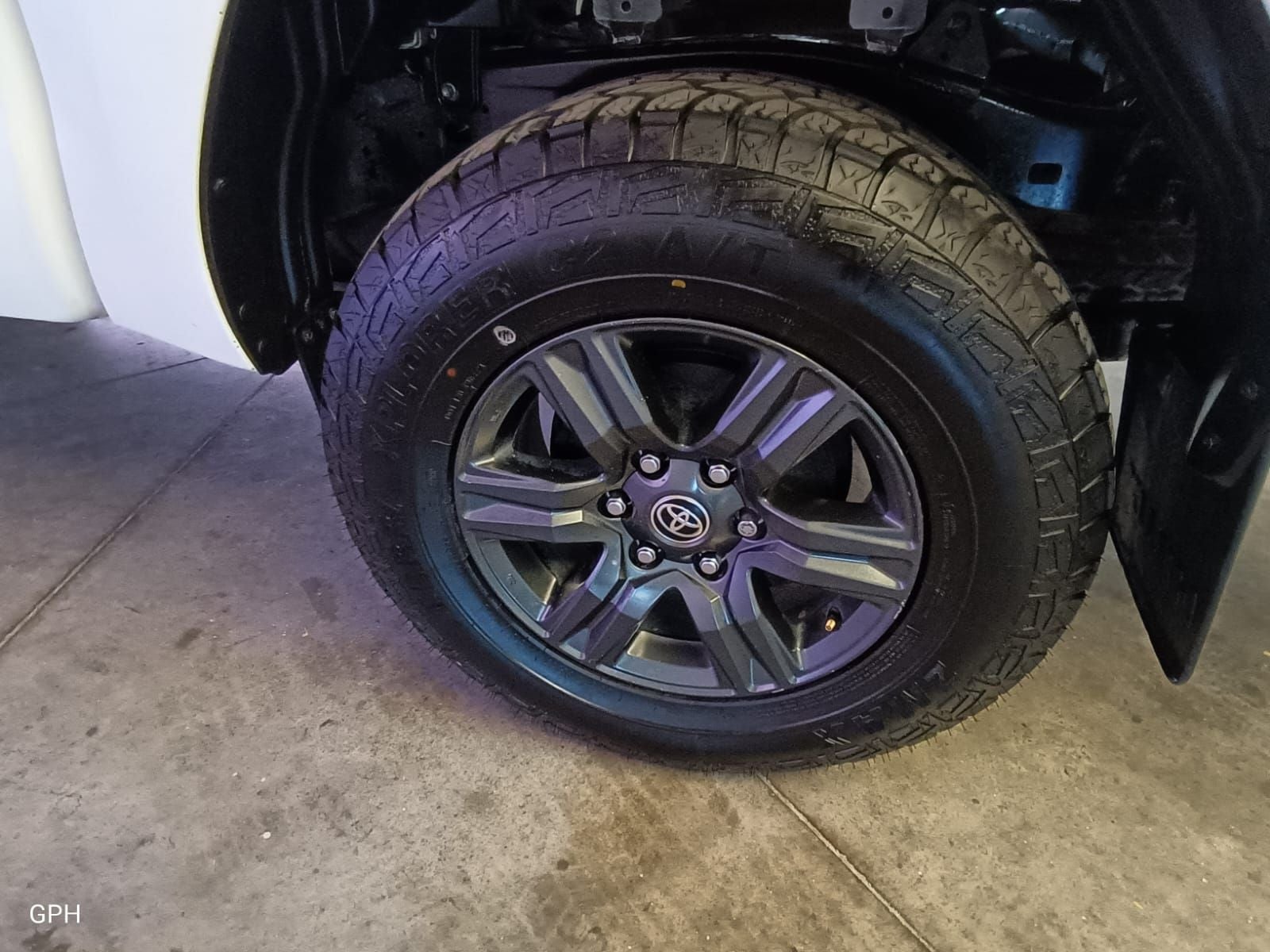 2023 Toyota Hilux 2.7 SR Doble Cabina Mt