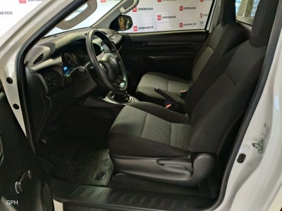 2022 Toyota Hilux 2.7 Chasis Cabina Mt
