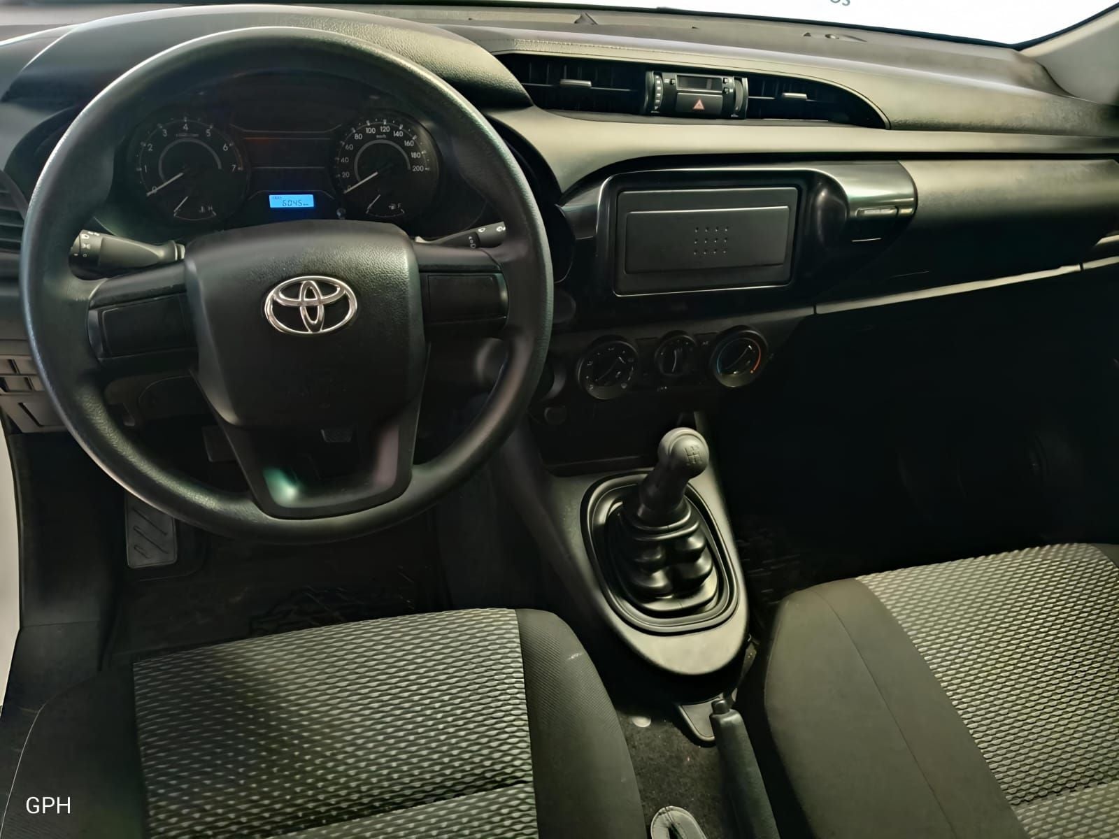2022 Toyota Hilux 2.7 Chasis Cabina Mt