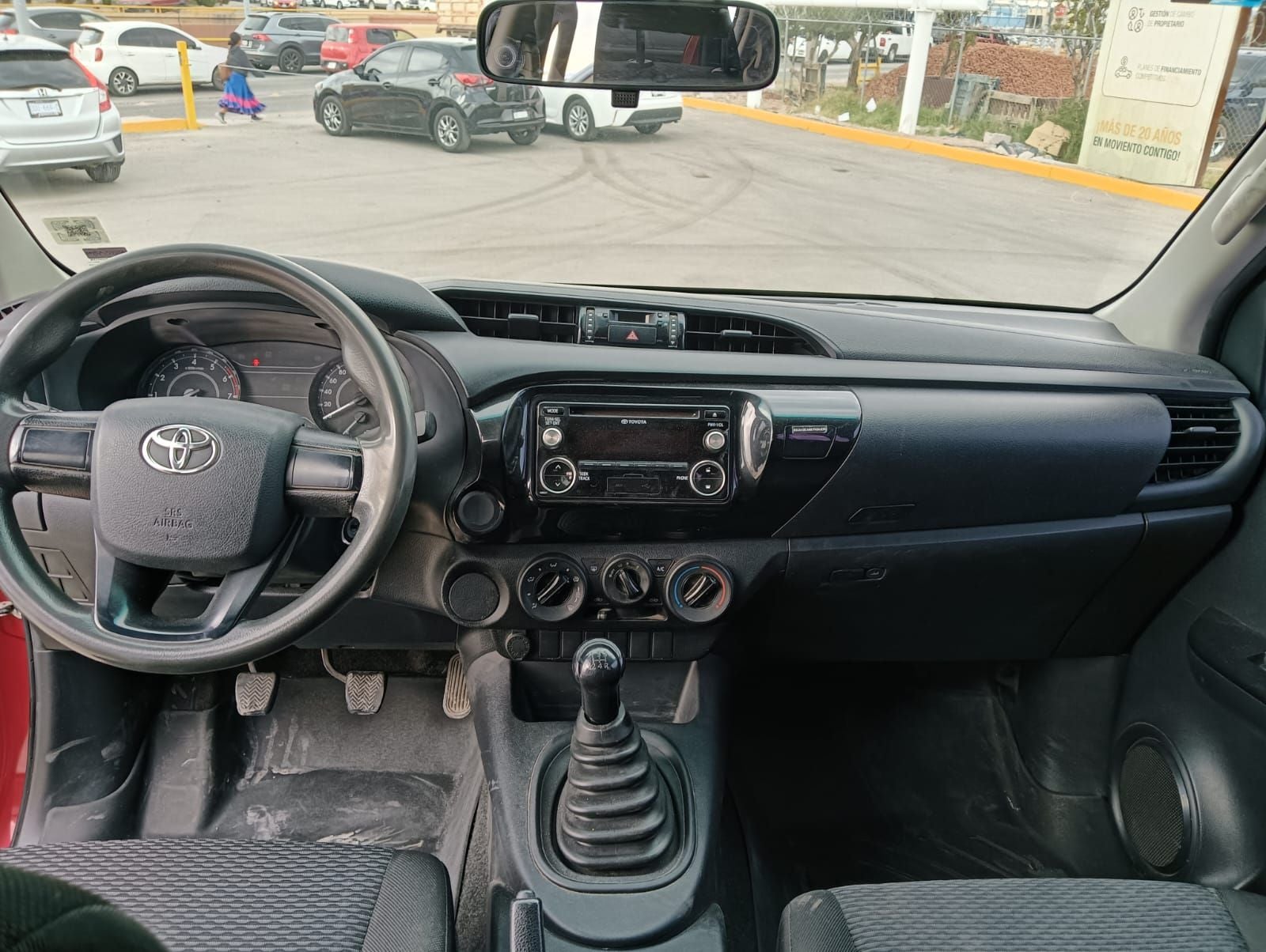 2017 Toyota Hilux 2.7 Sr Doble Cabina Mt