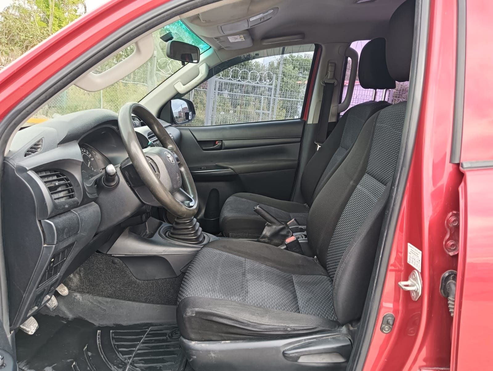 2017 Toyota Hilux 2.7 Sr Doble Cabina Mt