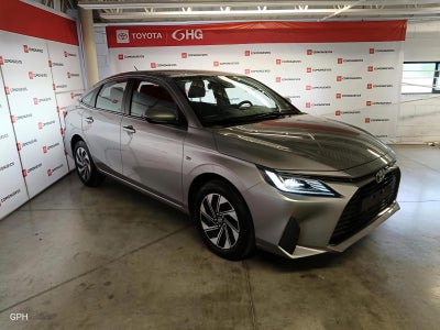 2026 Toyota Yaris 1.5 S Sedan Hev At