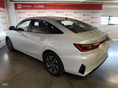 2025 Toyota Yaris 1.5 S Hi Sedan At